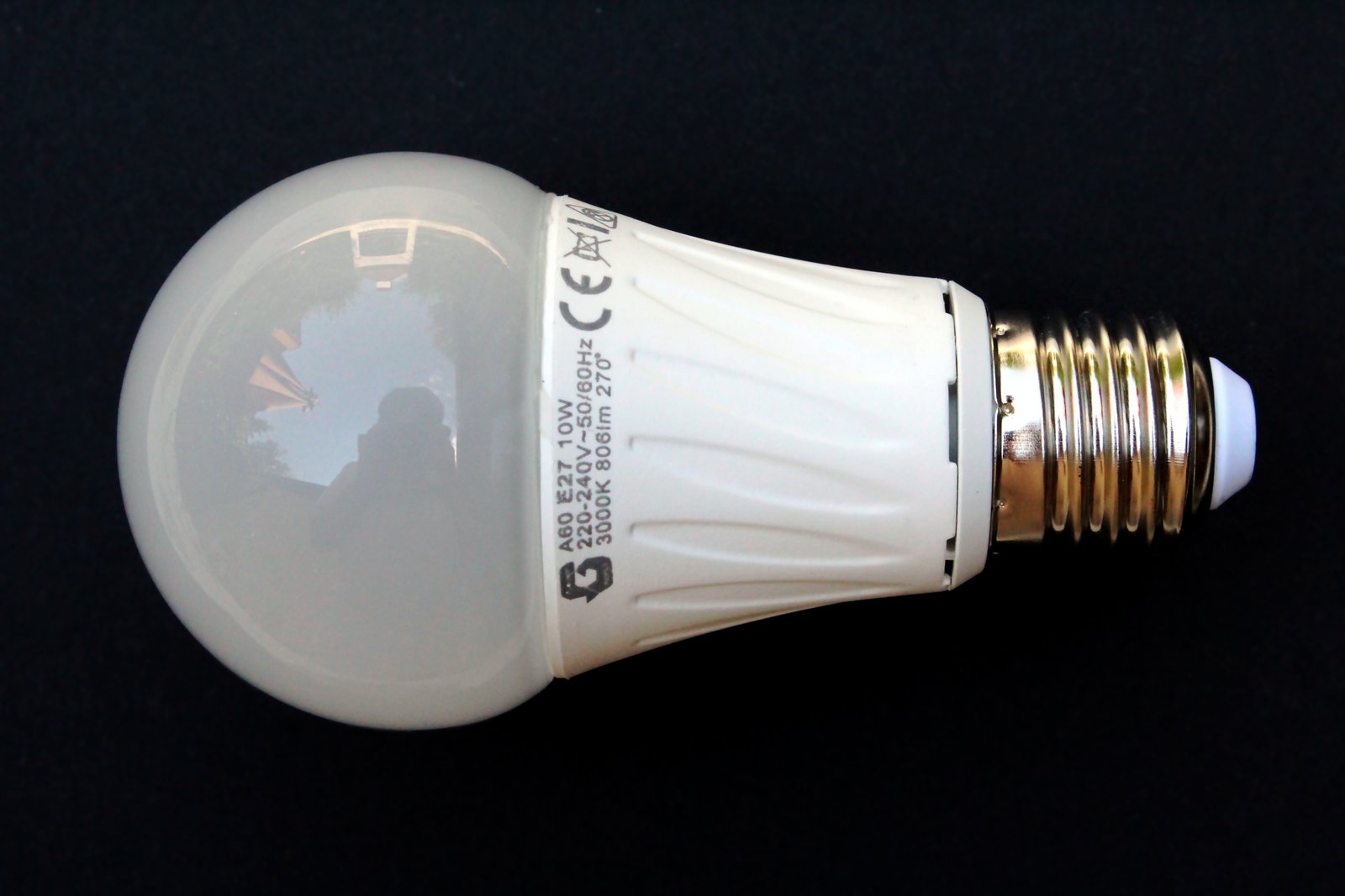 LED Bulb 9W
